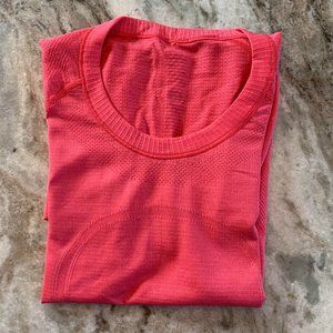 Lululemon Swiftly Tech Short Sleeve Top